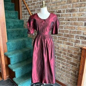 VTG 80s Taffeta Iridescent Short Puff Sleeve Button Front Shirt & Skirt Set